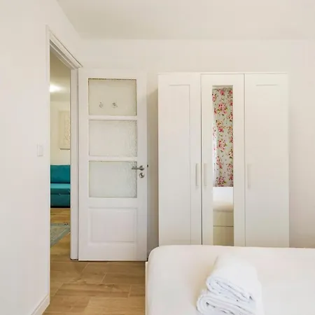 Апартаменты Guestready - Serene Getaway In Campanha Порту